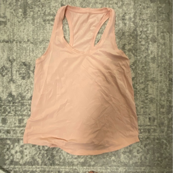 Lululemon workout tank. Size S - Picture 3 of 5